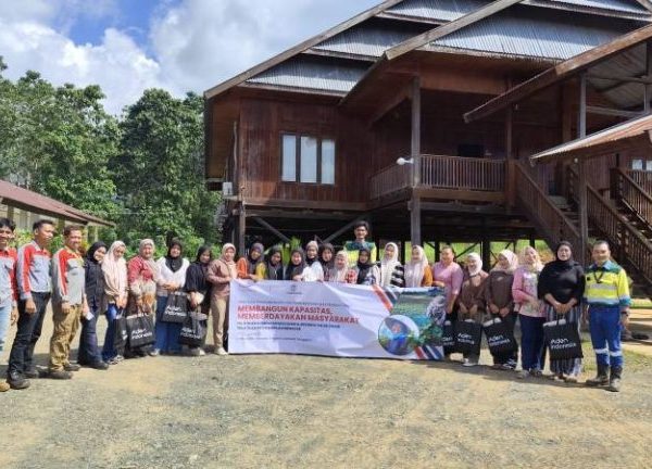 ADEN Indonesia dan PT SCM Bekali Warga Routa Keterampilan Bernilai Ekonomi