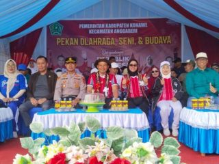 Semarak HUT RI ke-81 di Anggaberi, Bupati Konawe Buka Porseni dan Kunjungi UMKM